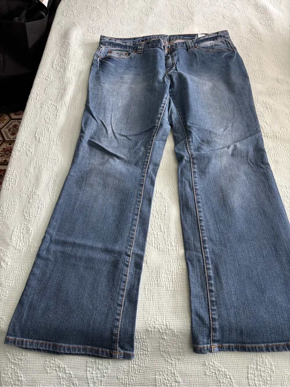 Women’s Classic Midwash Blue flare Jeans Michael Kors size 14